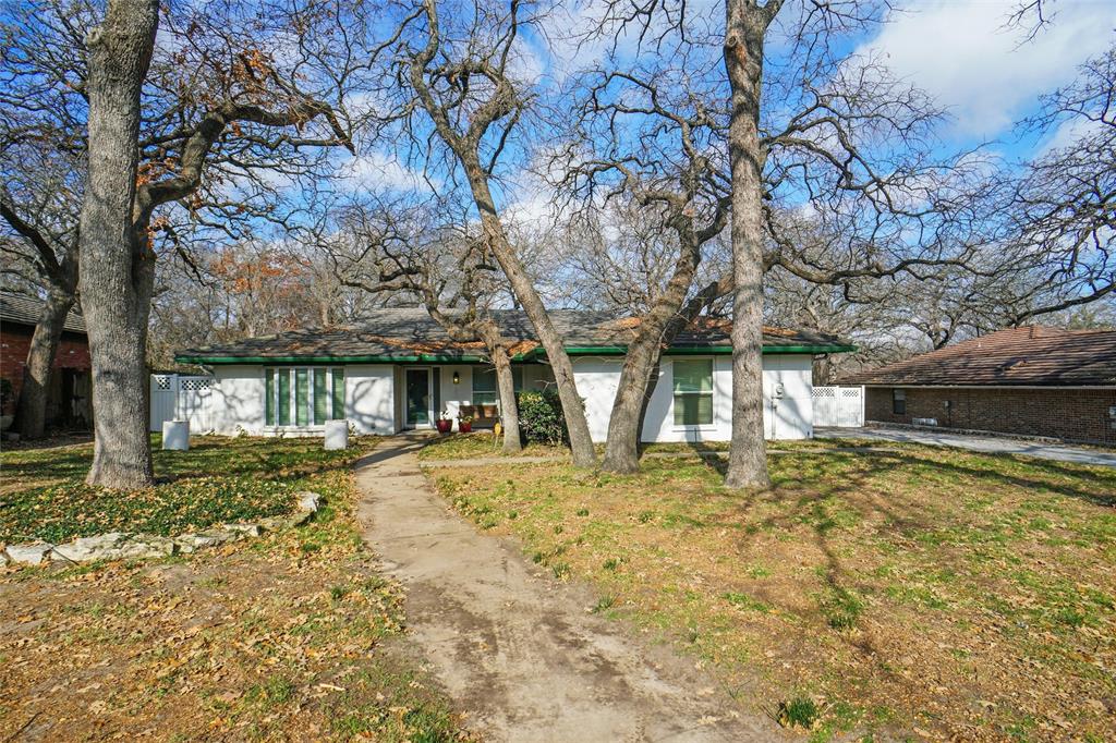 141 Timberlake Drive Azle, TX 76020 - Photo 1 of 16