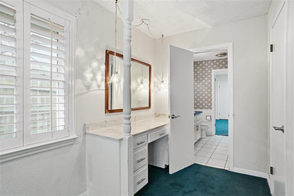 141 Timberlake Drive Azle, TX 76020 - Photo 8 of 16