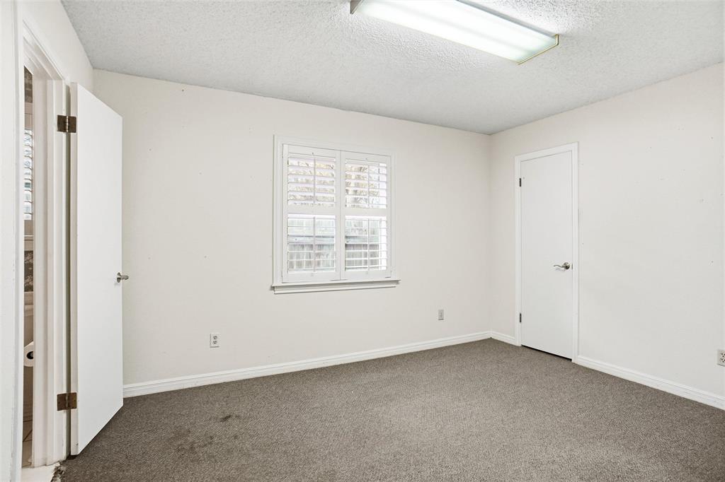 141 Timberlake Drive Azle, TX 76020 - Photo 10 of 16