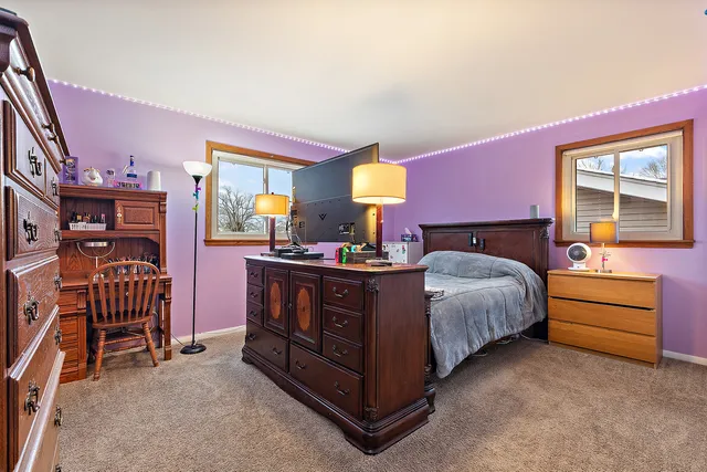 $353,900 | 10657 Laramie Avenue, Oak Lawn, IL 60453