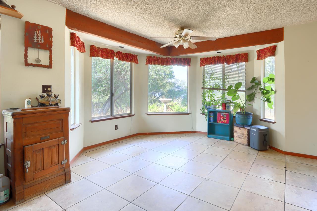 51648 Coyote Ridge Road Oakhurst, CA 93644 - Photo 16 of 47 Gallery Image 16