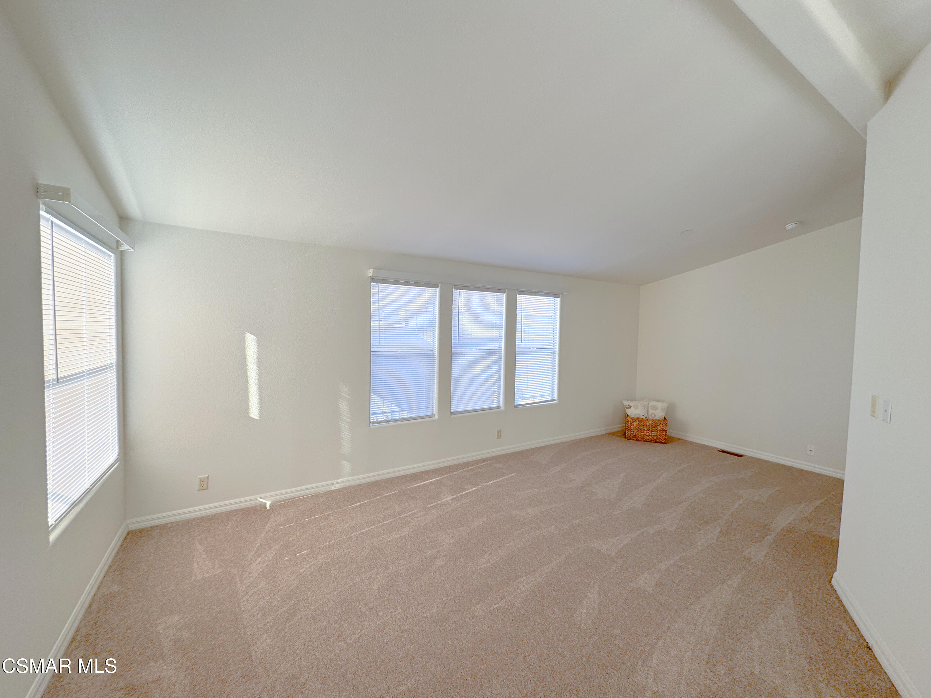 59 Farland Drive Thousand Oaks, CA 91320 - Photo 8 of 24 an empty room with windows