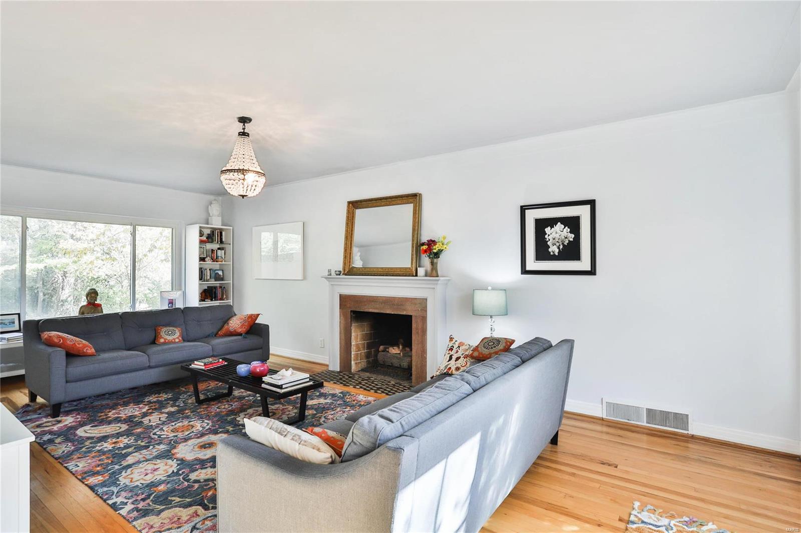 7221 Clayton Road Clayton, MO 63117 - Photo 3 of 52 Gallery Image 3
