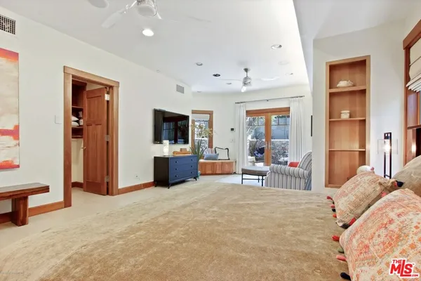 $10,500 | 130 South Arroyo Boulevard, Pasadena, CA 91105