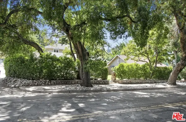 $10,500 | 130 South Arroyo Boulevard, Pasadena, CA 91105