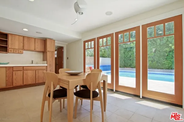 $10,500 | 130 South Arroyo Boulevard, Pasadena, CA 91105