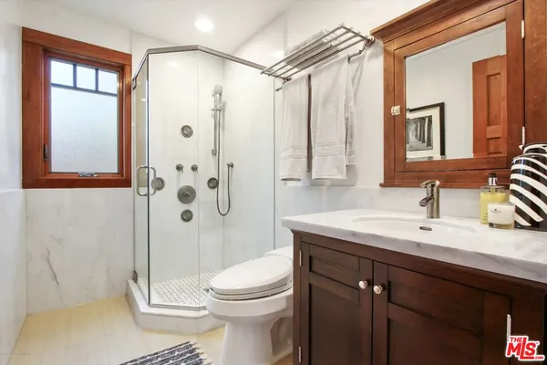 $10,500 | 130 South Arroyo Boulevard, Pasadena, CA 91105