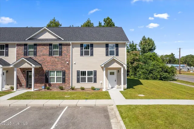 $235,000 | 211 Lincoln Pl Circle, Leland, NC 28451