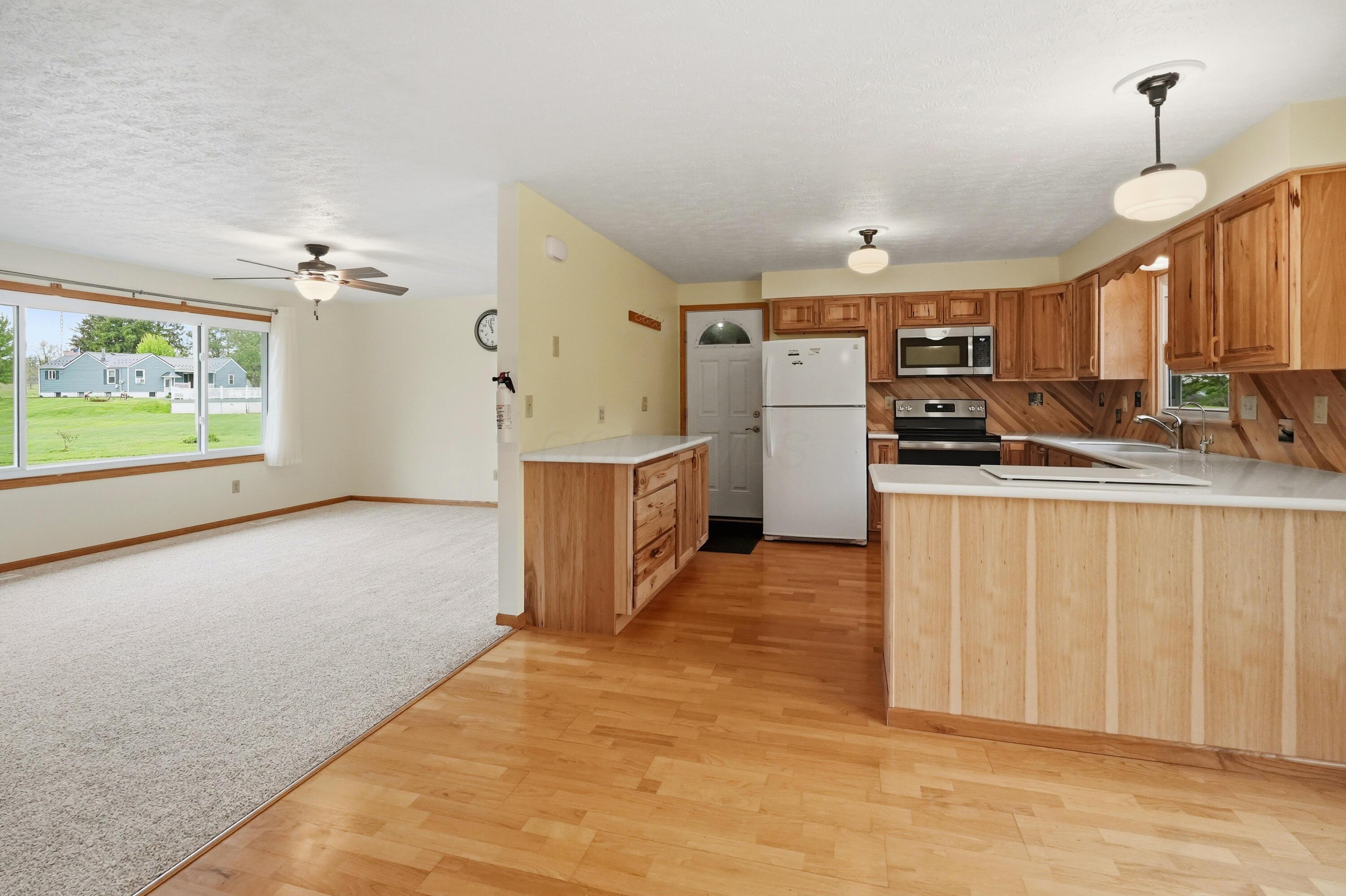 203 Timmerman Road Mansfield, OH 44903 - Photo 8 of 36