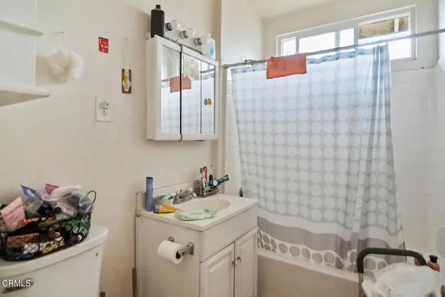 $835,000 | 117 Ann Avenue, Port Hueneme, CA 93041