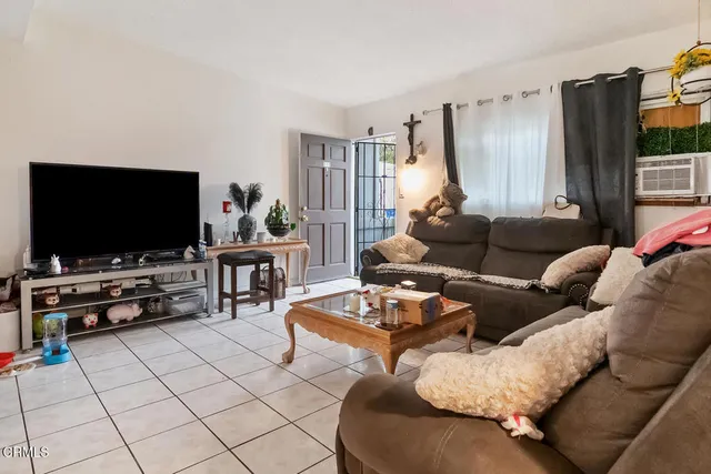 $835,000 | 117 Ann Avenue, Port Hueneme, CA 93041