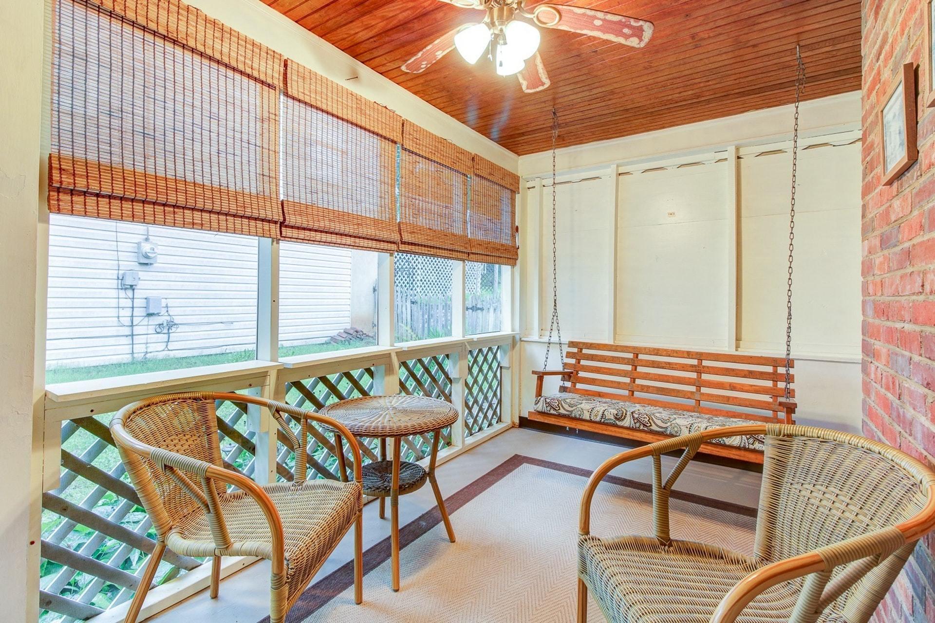 2628 Weaver Road Southwest Roanoke, VA 24015 - Photo 13 of 35 013-289557-2628 Weaver Road Southwest-11