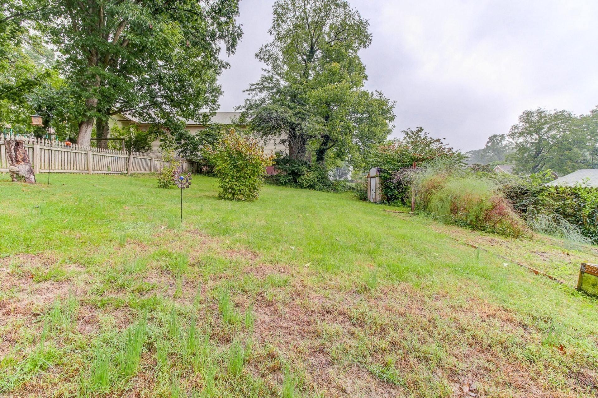 2628 Weaver Road Southwest Roanoke, VA 24015 - Photo 28 of 35 026-289557-2628 Weaver Road Southwest-24