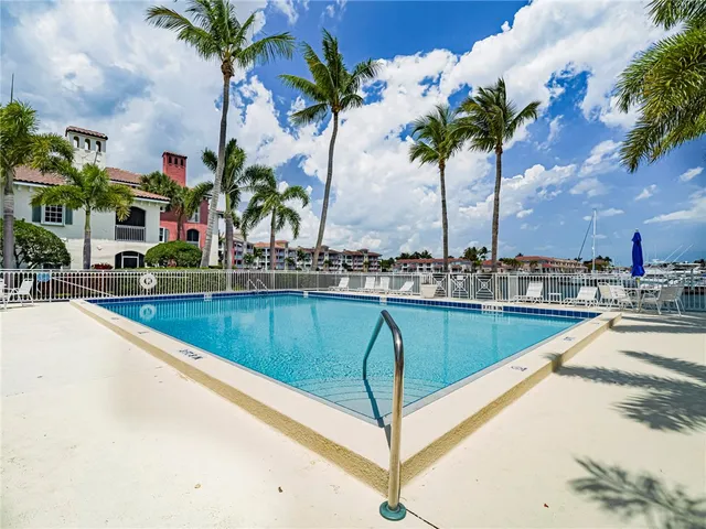 $13,000 | 5225 East Harbor Village Drive, Unit 303, Vero Beach, FL 32967