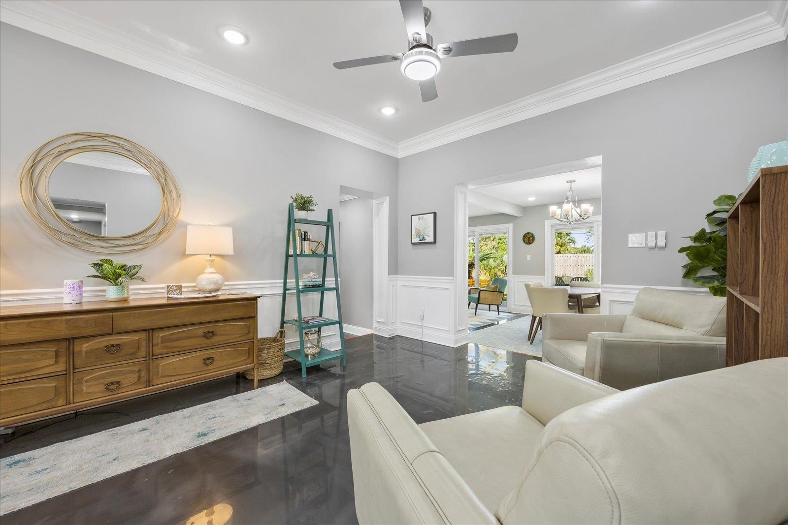 12 Dallyon Avenue St. Augustine, FL 32080 - Photo 9 of 60 a living room with furniture and a mirror