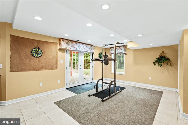 $949,000 | 21 Wentworth Drive, Fredericksburg, VA 22406