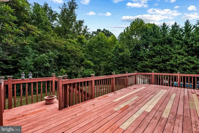 $949,000 | 21 Wentworth Drive, Fredericksburg, VA 22406