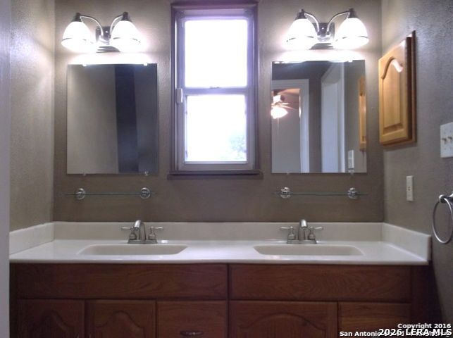 1315 Overbrook Lane Spring Branch, TX 78070 - Photo 12 of 24