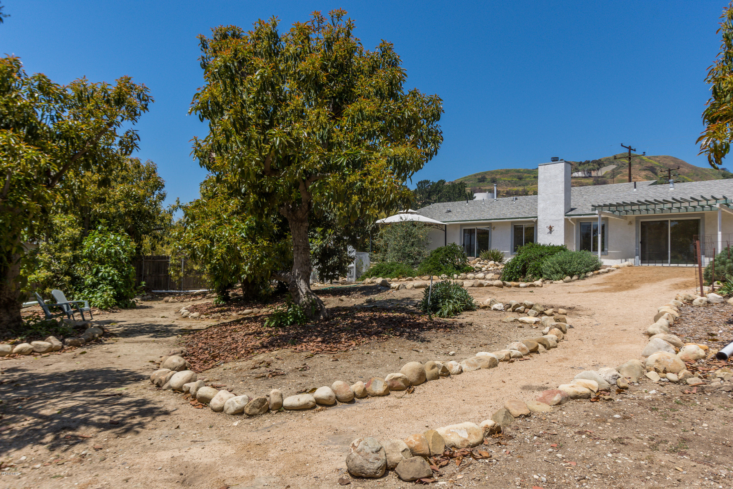 742 Foothill Road Santa Paula, CA 93060 - Photo 5 of 24 25_print_59