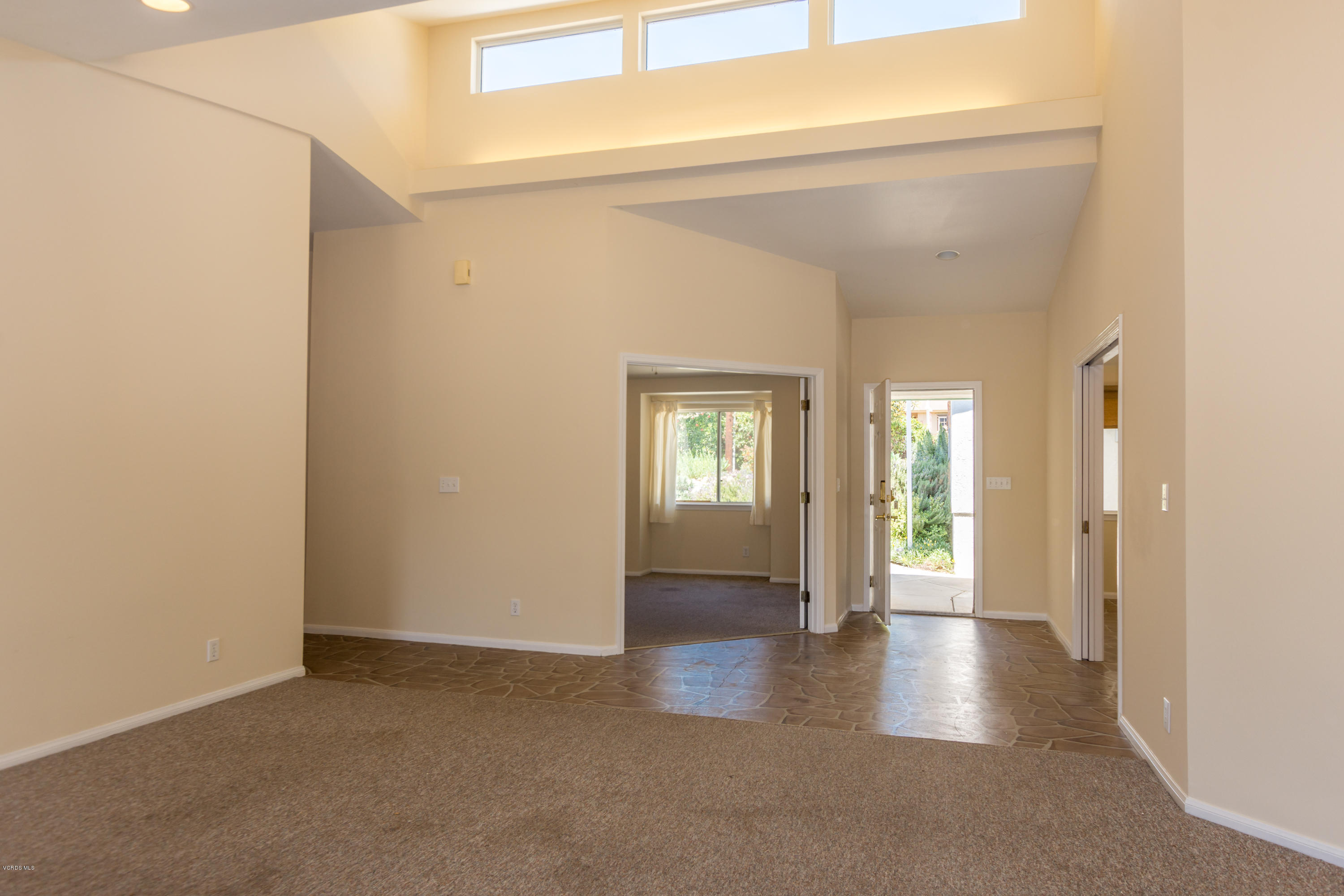 742 Foothill Road Santa Paula, CA 93060 - Photo 10 of 24 6_print_10001