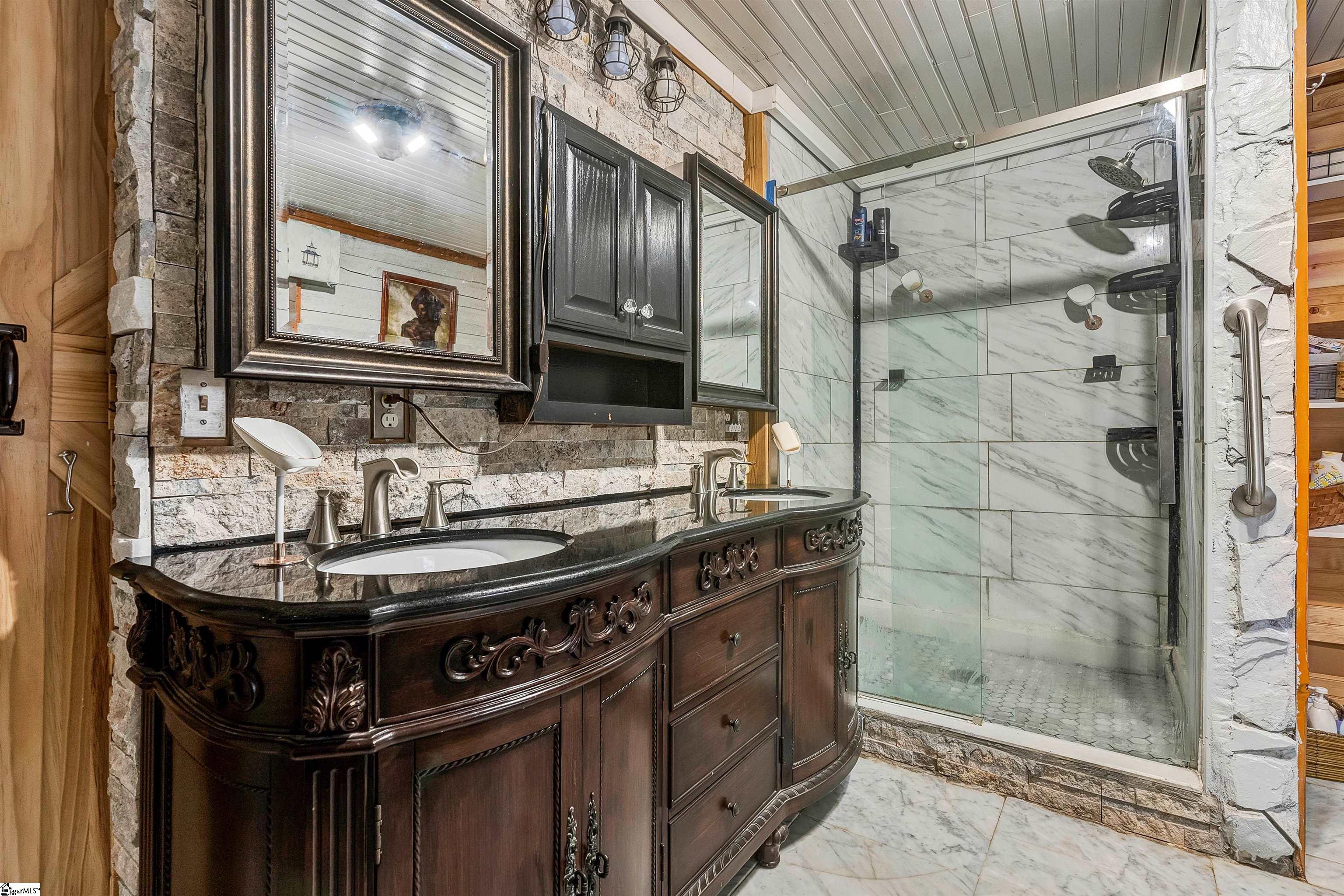 360 Ray Blackley Road Inman, SC 29349 - Photo 17 of 33