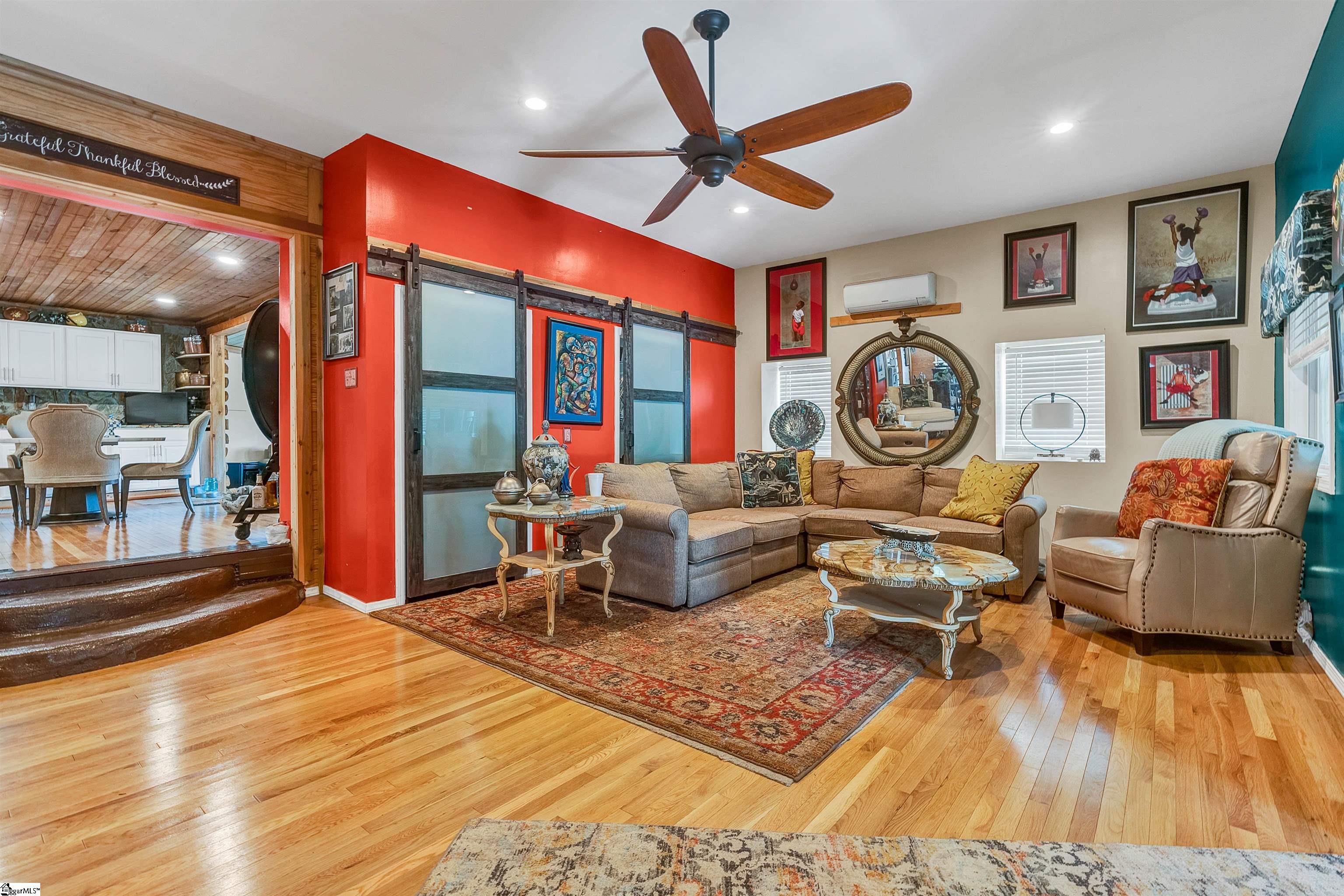 360 Ray Blackley Road Inman, SC 29349 - Photo 4 of 33