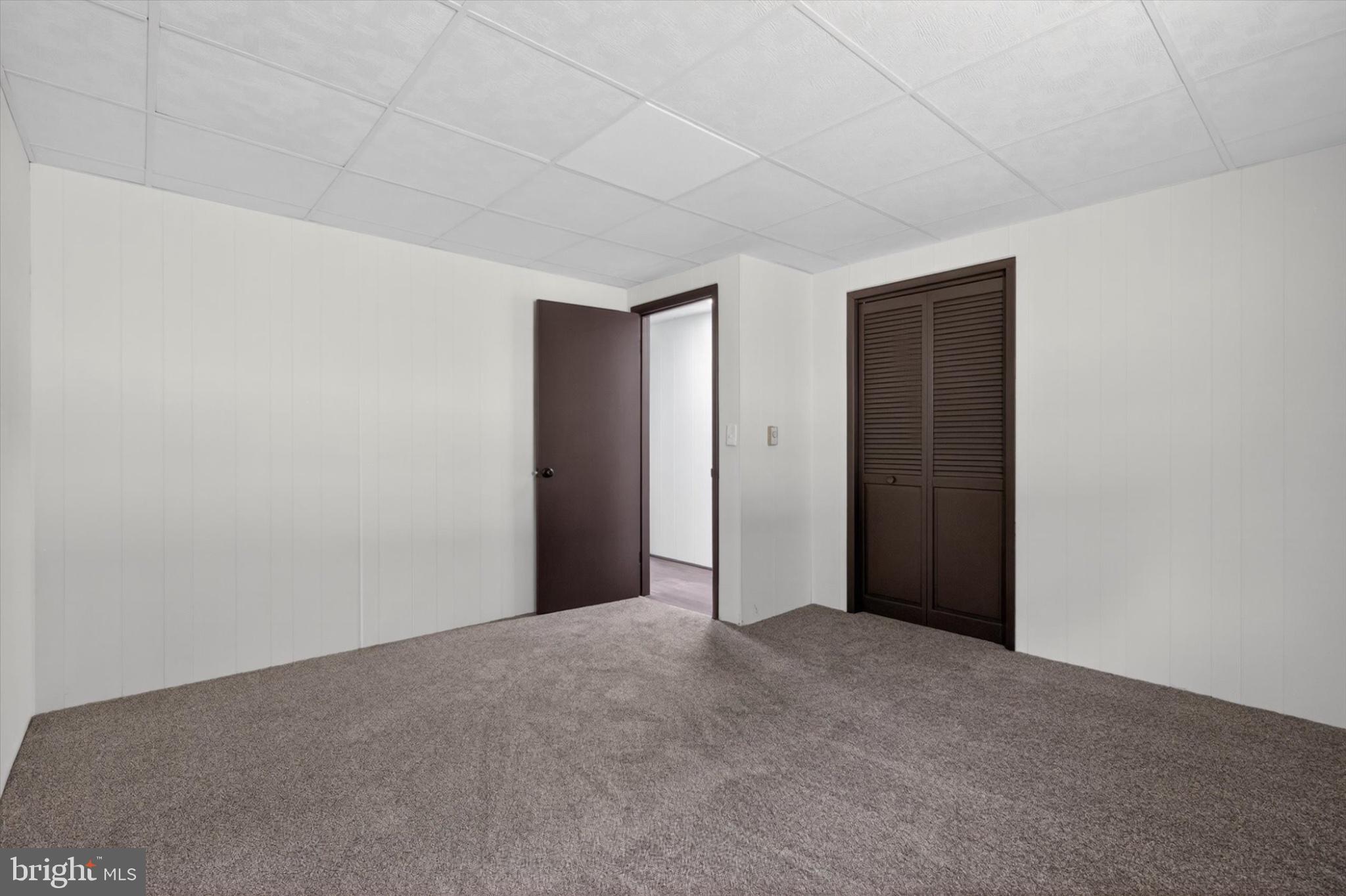 240 Harman Road Halifax, PA 17032 - Photo 22 of 31 Spacious room with inviting entryway.