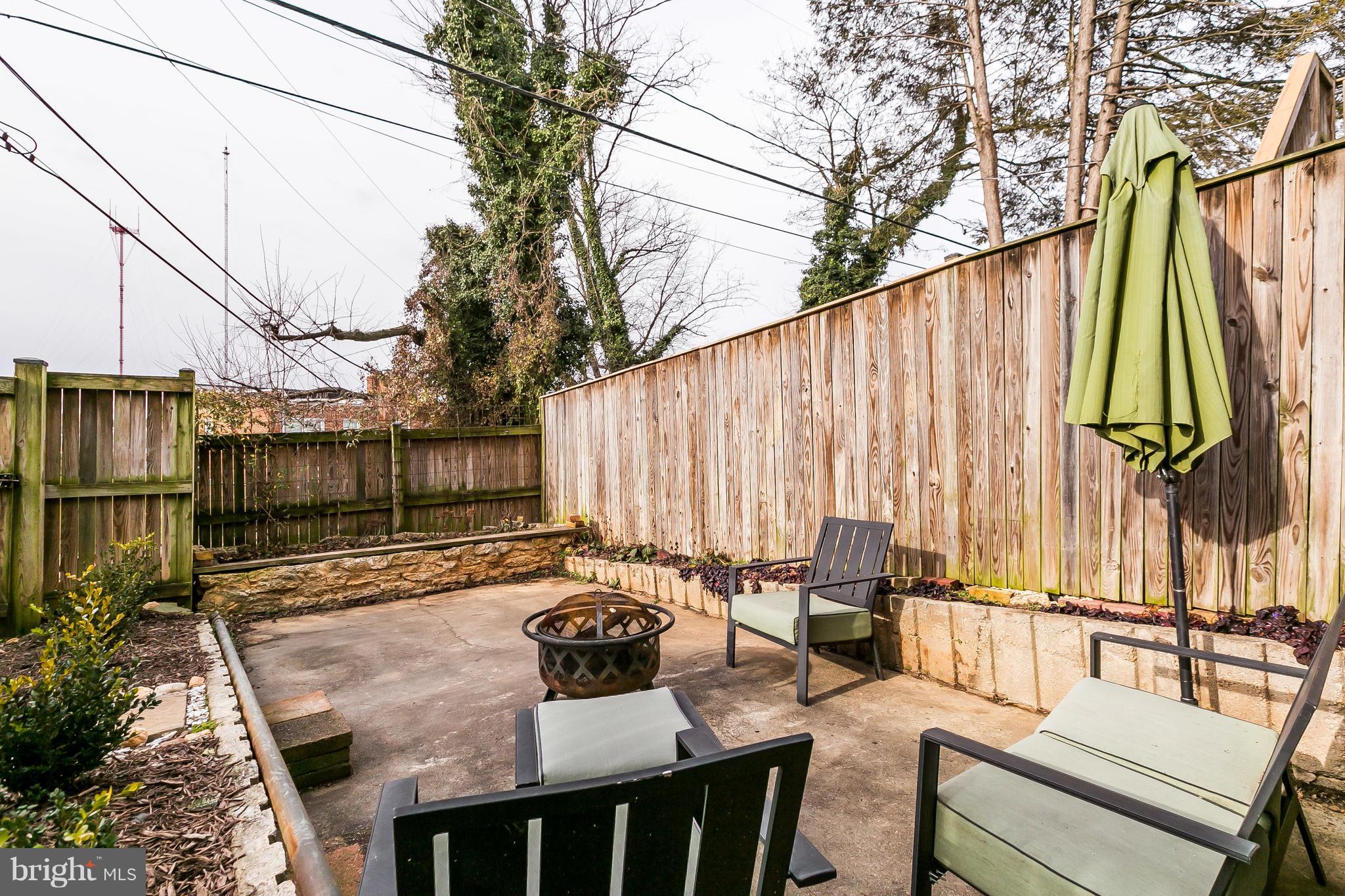4224 Falls Road Baltimore, MD 21211 - Photo 40 of 49 Large Low Maintenance Fenced Yard