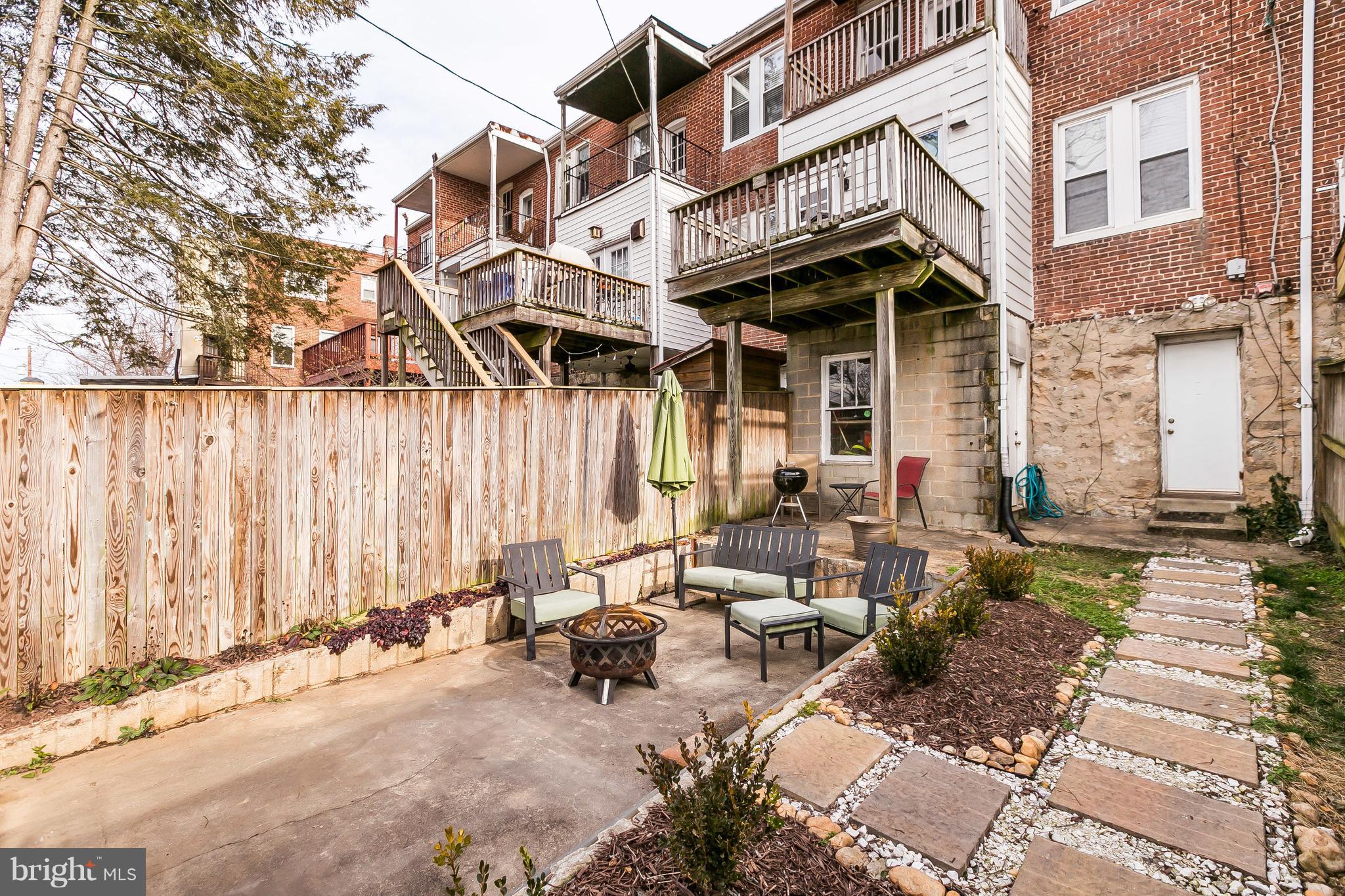4224 Falls Road Baltimore, MD 21211 - Photo 41 of 49 Large Low Maintenance Fenced Yard