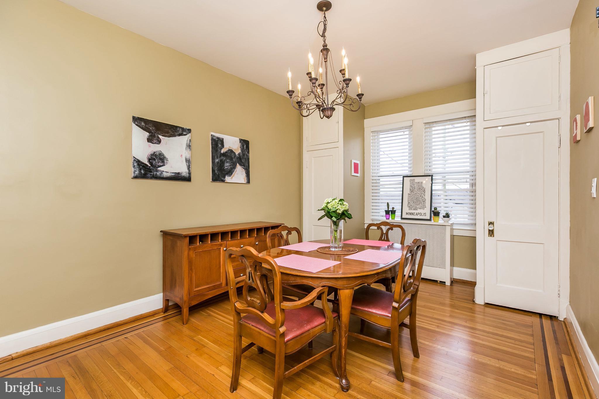 4224 Falls Road Baltimore, MD 21211 - Photo 8 of 49 Dining Room