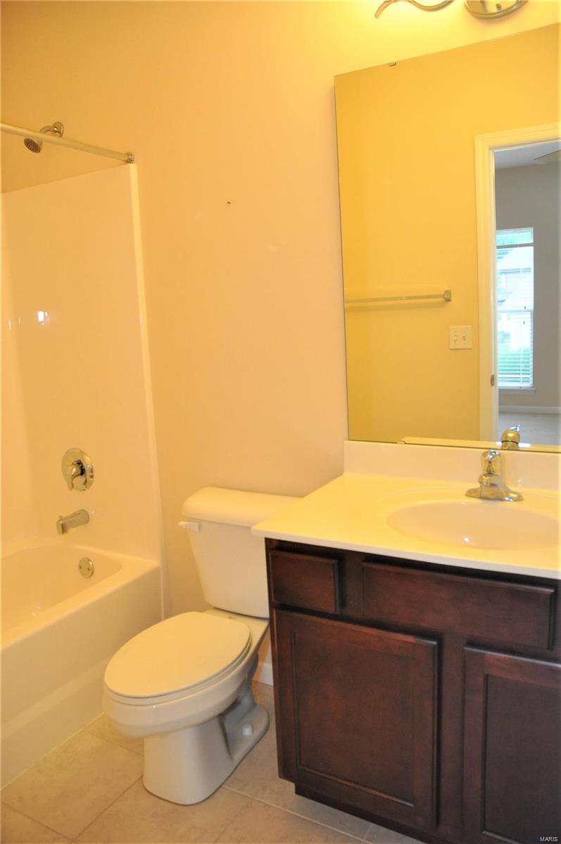 539 Weidman Road Ballwin, MO 63011 - Photo 15 of 33