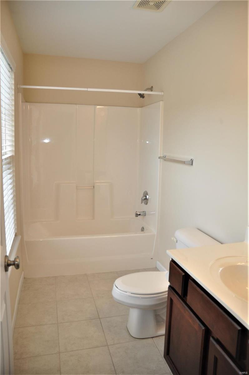 539 Weidman Road Ballwin, MO 63011 - Photo 21 of 33