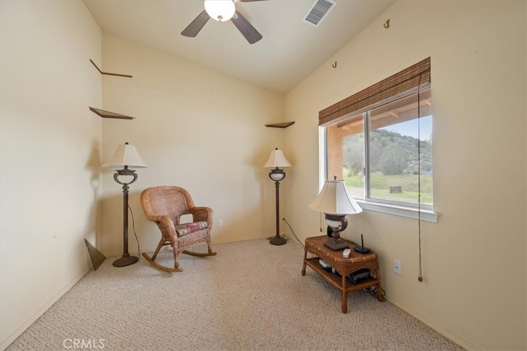 3151 Parkhill Road Santa Margarita, CA 93453 - Photo 23 of 55 Main house sitting room