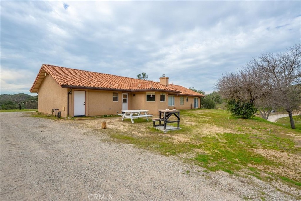 3151 Parkhill Road Santa Margarita, CA 93453 - Photo 26 of 55 Main house back