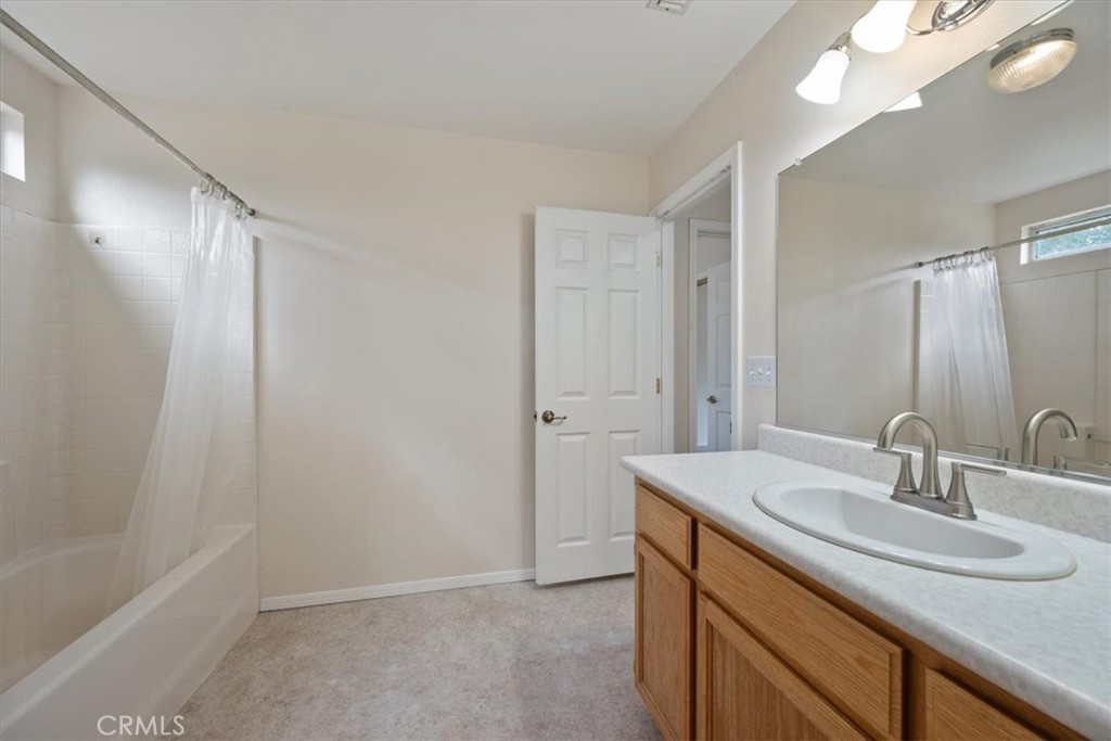 3151 Parkhill Road Santa Margarita, CA 93453 - Photo 44 of 55 Guest House Bathroom