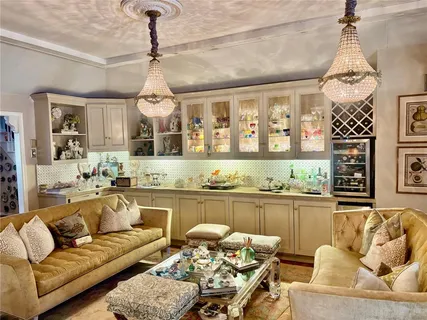 $1,995,000 | 5338 West University Boulevard, Dallas, TX 75209