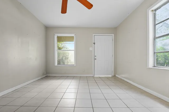 $124,900 | 1228 6th Avenue North, Texas City, TX 77590