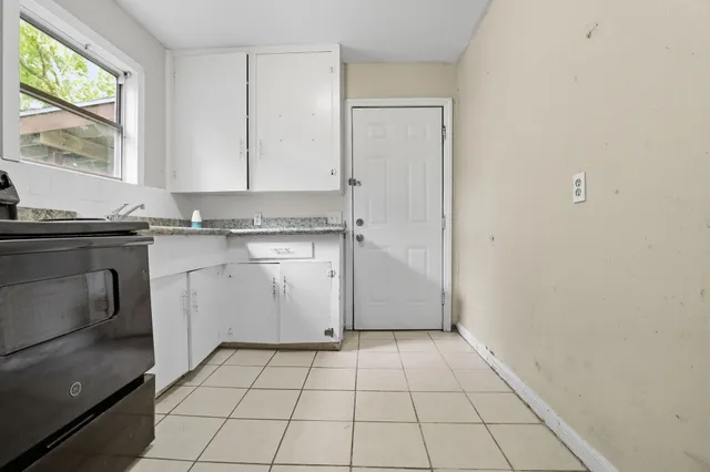 $124,900 | 1228 6th Avenue North, Texas City, TX 77590