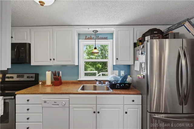 $389,000 | 26659 Burton Road, Barnett, MO 65011