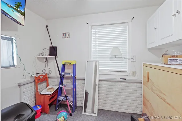 $389,000 | 26659 Burton Road, Barnett, MO 65011