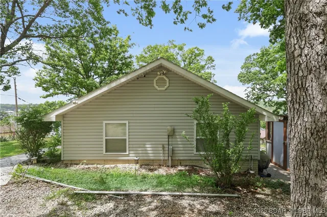 $389,000 | 26659 Burton Road, Barnett, MO 65011