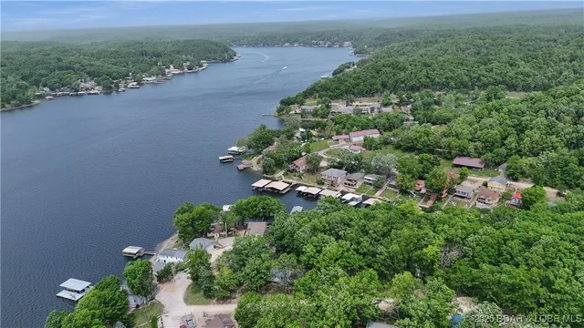 $389,000 | 26659 Burton Road, Barnett, MO 65011