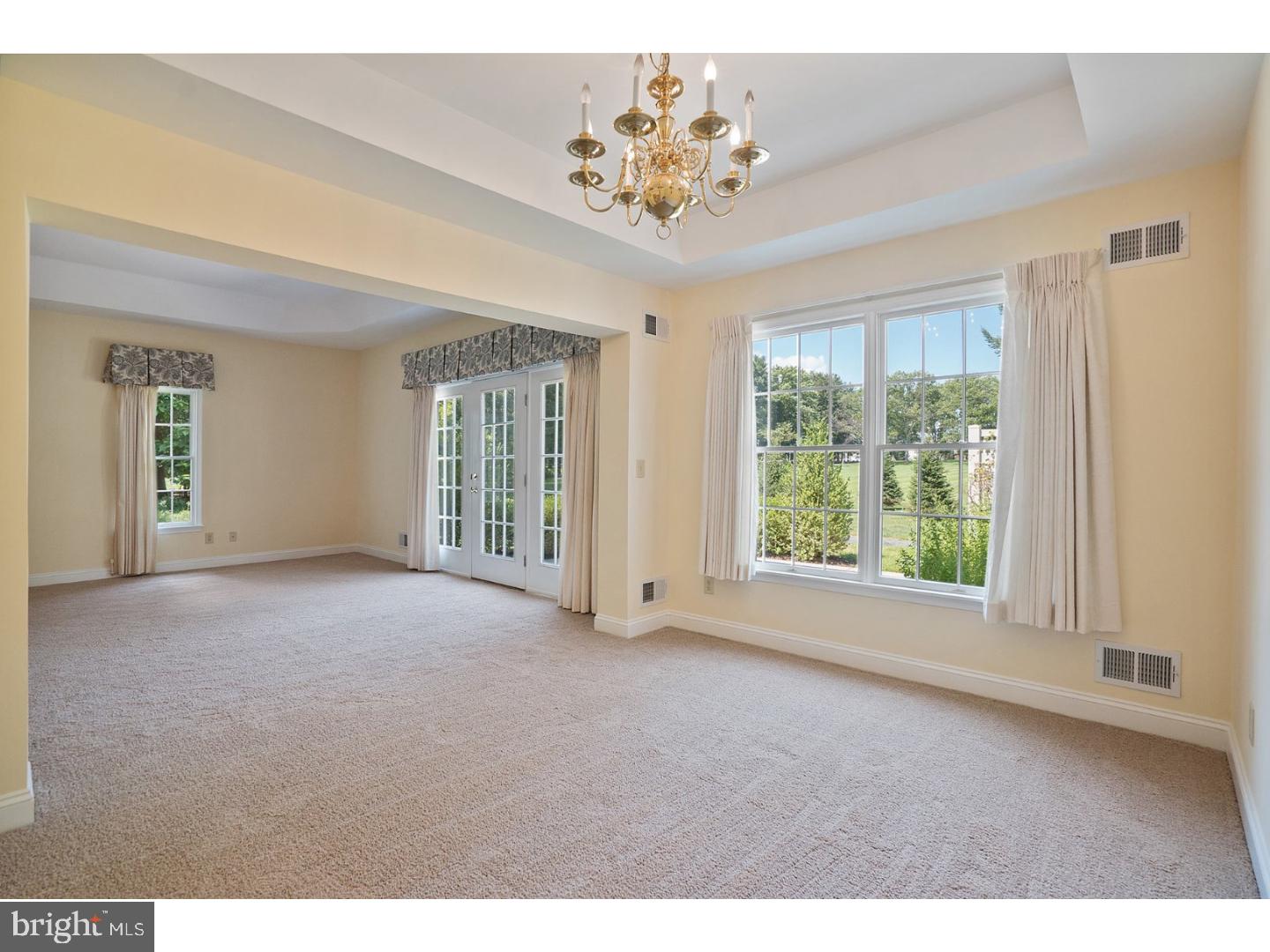 9 Hedge Row Road Princeton, NJ 08540 - Photo 11 of 24 Gallery Image 11