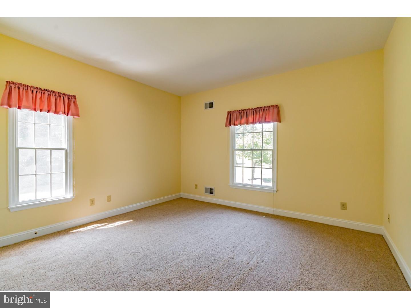 9 Hedge Row Road Princeton, NJ 08540 - Photo 17 of 24 Gallery Image 17