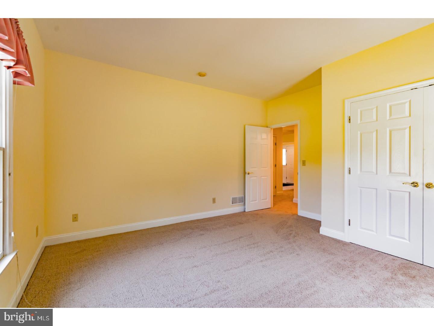 9 Hedge Row Road Princeton, NJ 08540 - Photo 18 of 24 Gallery Image 18