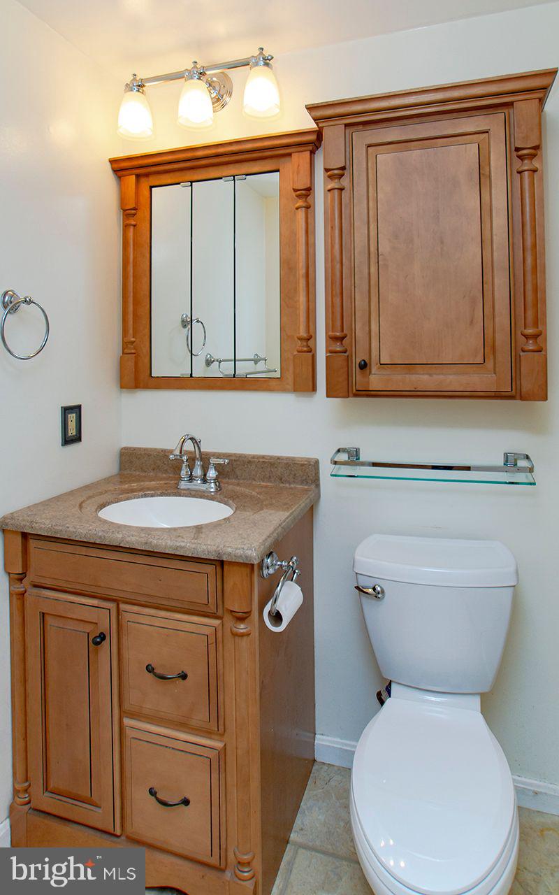 9 Lynn Ridge Court Manchester, MD 21102 - Photo 22 of 51 Updated Full Bath 2