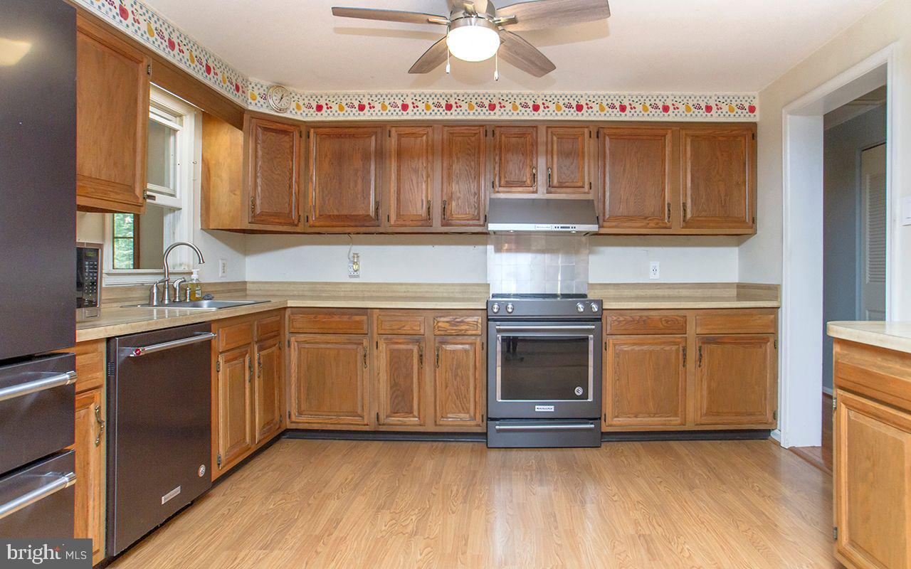 9 Lynn Ridge Court Manchester, MD 21102 - Photo 10 of 51 Gallery Image 10