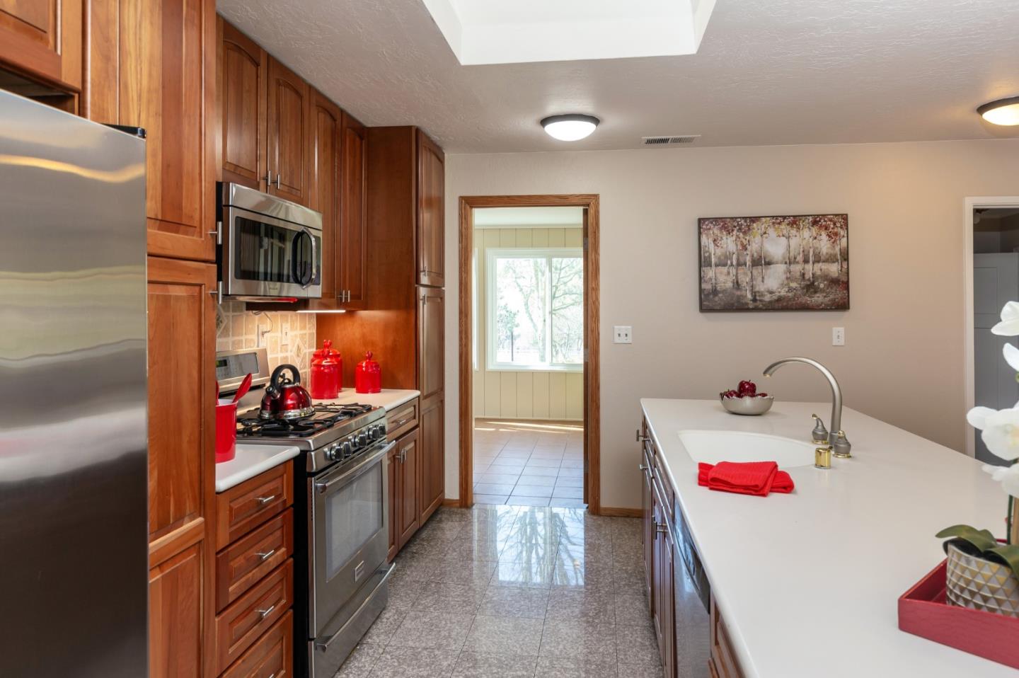 5626 Sweigert Road San Jose, CA 95132 - Photo 10 of 49 Gallery Image 10