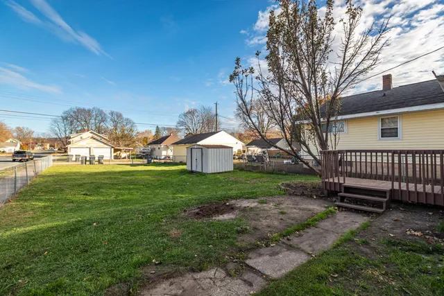 $119,999 | 2042 Liberty Street, La Crosse, WI 54603