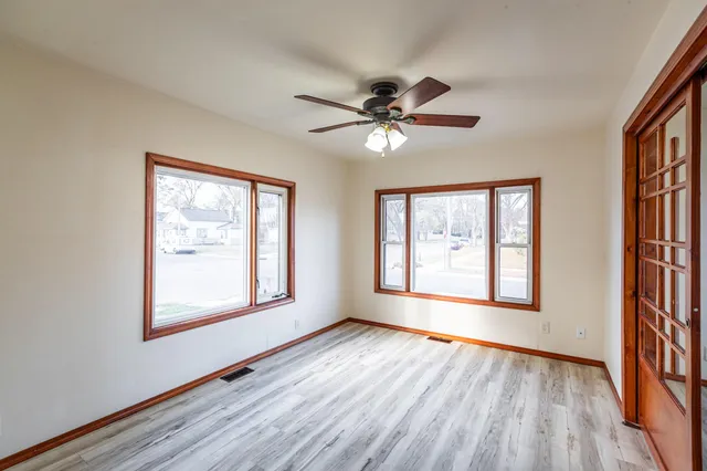 $119,999 | 2042 Liberty Street, La Crosse, WI 54603